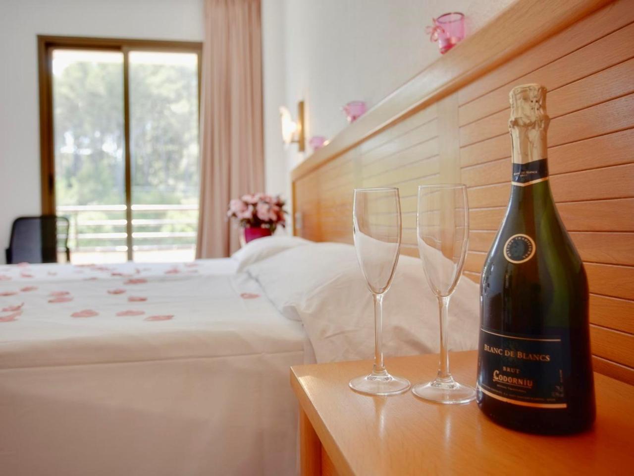 Apart-Hotel Golf Beach 35201 Begur Phòng bức ảnh