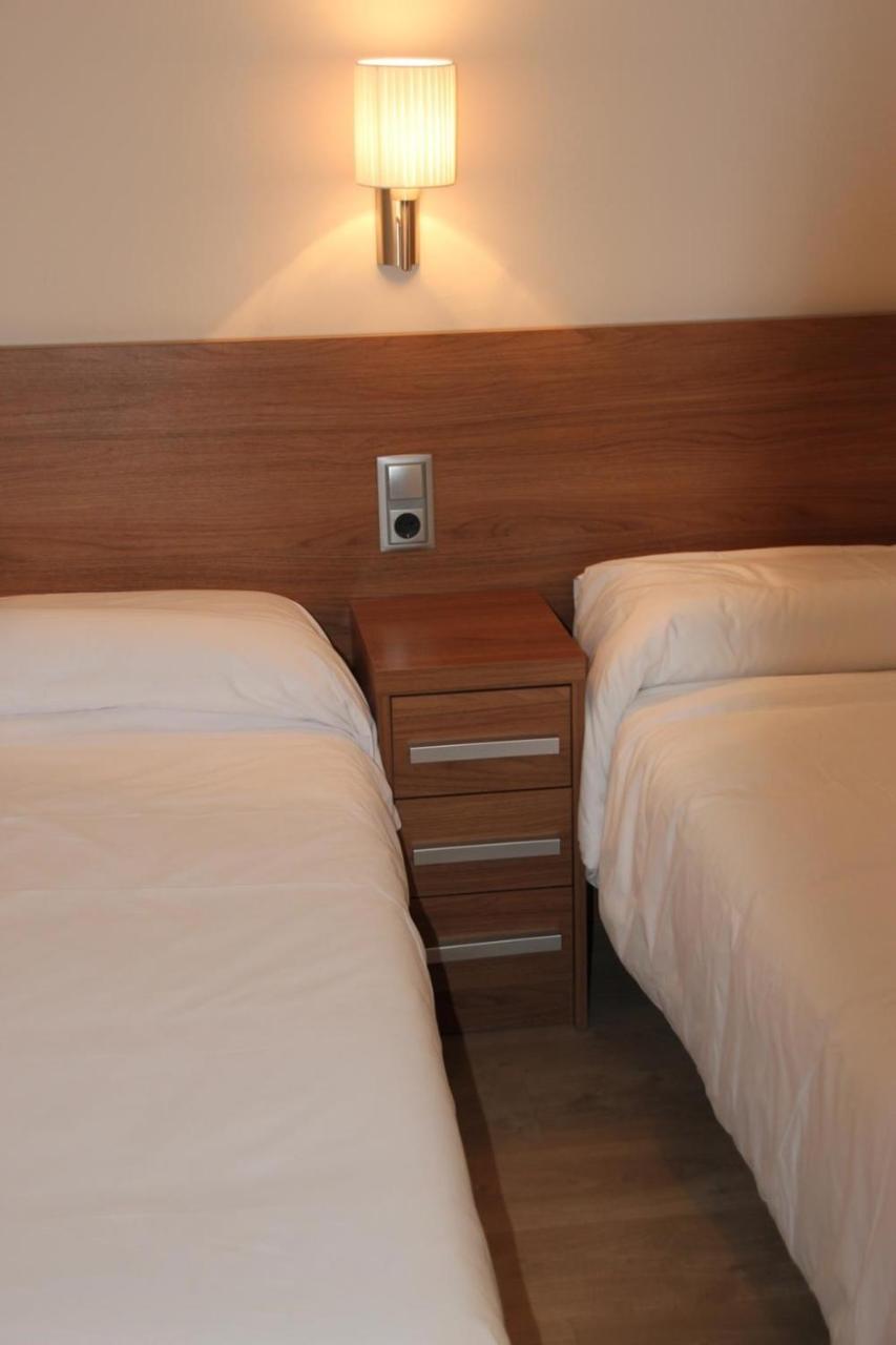 Apart-Hotel Golf Beach 35201 Begur Phòng bức ảnh